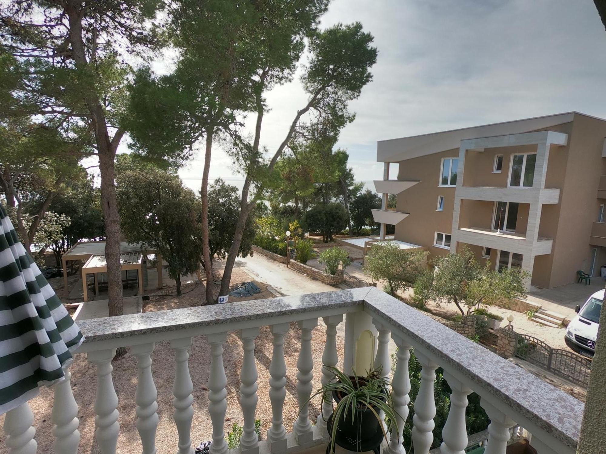 Apartments Stanko Petrcane Eksteriør bilde